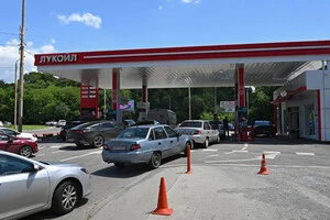 Ціни на бензин для Росії злетіли майже вдвічі від початку травня