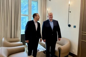 Сибіга після зустрічі із Сікорським анонсував антикризові заходи