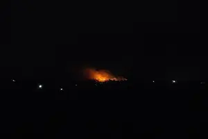 Пожежі виявили на вітроелектростанції, військовому аеродромі та поромному терміналі