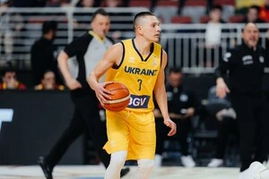 Денис Лукашов уперше зіграв за національну збірну 17 років тому