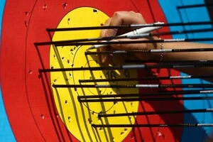 До Іспанії мали вирушити 13 російських лучників та 6 тренерів
