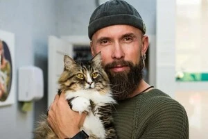 Український актор, який має майже 90 котів, розповів про своїх улюбленців (фото)