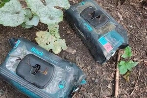 Окупанти маскують вибухівку в упаковках вологих серветок