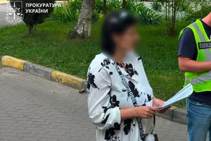 Жінка намагалася видати продаж дитини за нібито сурогатне материнство