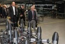 Сенатор США Ліндсі Грем сфотографувався із українським дроном P1-SUN