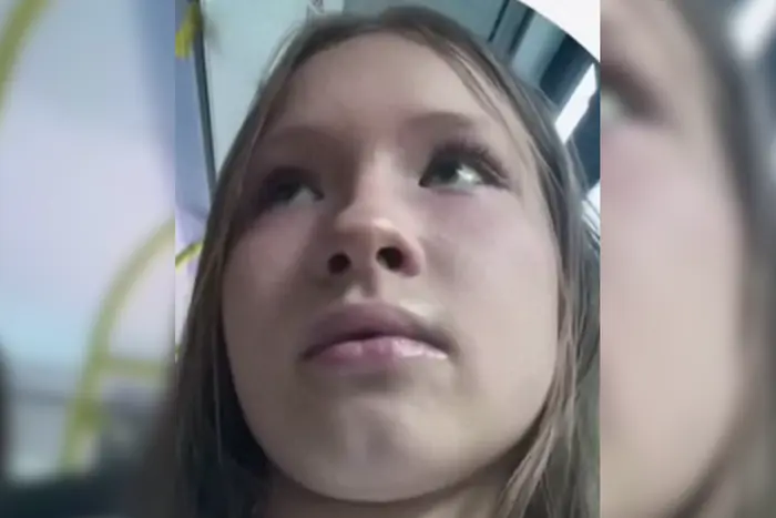 «Повертайтеся в Україну». Поляк напав на українських підлітків в автобусі