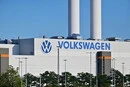 Масові скорочення на Volkswagen: чому штат такий роздутий