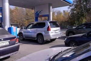 Киргизстан пояснив безстрокову заборону на експорт бензину та дизеля