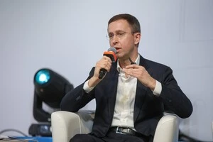Станом на липень 2026 року Сергій Корецький залишається кінцевим бенефіціаром кількох компаній, серед яких «Солар Продакшн Україна»
