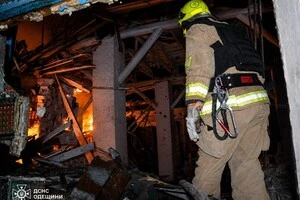 Росія вдарила по житловому будинку в Одесі