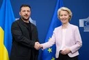 Зеленський нагородив Урсулу фон дер Ляєн за вклад в євроінтеграцію України