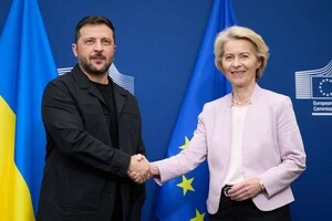 Зеленський нагородив Урсулу фон дер Ляєн за вклад в євроінтеграцію України