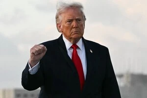 «Вам не вижити». Трамп висунув новий ультиматум іранським аятолам