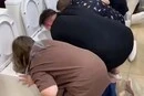 У Ставрополі росіяни масово погодилися пити воду з унітазів заради грошей