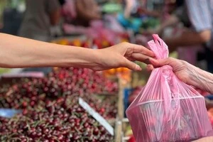 На ярмарках можна придбати свіжі сезонні овочі, фрукти та м'ясо