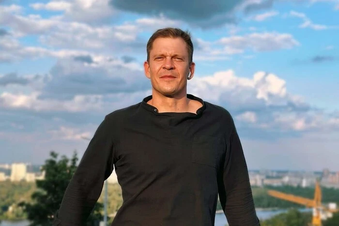 Відомий український актор розкрив суму своєї зарплатні під час війни
