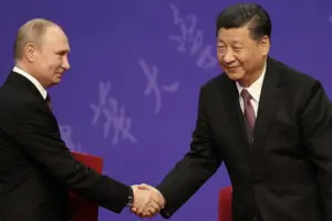 Росія передає Китаю бойовий досвід війни проти України