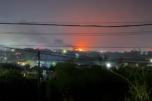 Наслідки нічної атаки безпілотників в окупованому Сімферополі