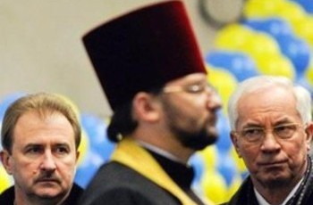 Попов почав вигадувати, хто йому заважає