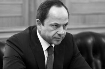 «Какого хрена, извините за выражение?»