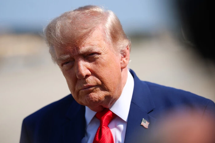 У США спалахнув скандал через помсту Трампа деяким штатам за підтримку Гарріс