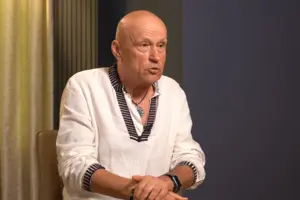 Рибачук розповів, що свого часу отримував запрошення до масонського клубу, однак відмовився від участі
