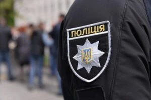 На Буковині чоловік відкрив вогонь по поліцейських і втік