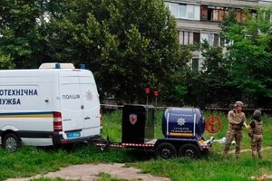 Вибухотехніки працюють у Києві, архівне фото