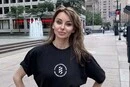 Голлівудська акторка привітала українських бойових медиків зі святом (фото)