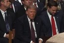 Трамп ласував цукерками на похороні сенатора Ліндсі Грема (відео)