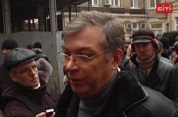 Сергей Луценко: Происходящее - покушение высших госчинов на убийство брата