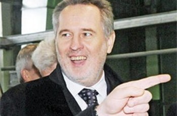 «Газпром» списывает посредника со счетов