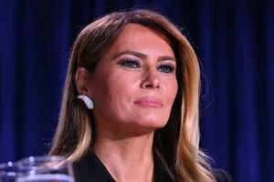 Меланія Трамп пообіцяла продовжувати працювати над воз'єднанням дітей з родинами