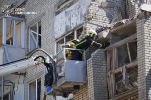 У Львові завершилася пошуково-рятувальна операція на місці російського ракетного удару