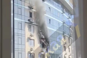 Кадри ворожого удару по житловому будинку в Одесі