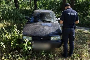 Навчався водінню на березі Росі: на Київщині неповнолітній на «ВАЗі» наїхав на відпочивальницю