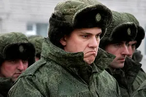 Влада пропонує тим, хто готовий воювати, суми більші за річну зарплату