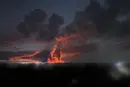 Росія масовано атакує Київ балістикою: у місті пролунали вибухи