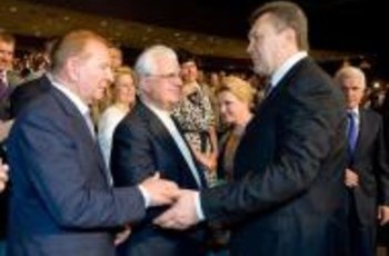 Як перетворити «частково вільну» Україну в «не вільну» Україну