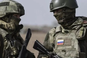 Російські військові захопили українського захисника в полон, після чого розстріляли його