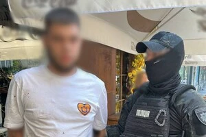 Підозрюваному загрожує до восьми років позбавлення волі