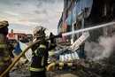 Наслідки атаки на Київщину 5 серпня: у двох районах триває гасіння пожеж (фото)