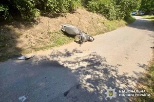 Внаслідок отриманих травм керманич помер на місці події до приїзду медиків