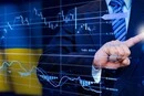 Україна вступила в надзвичайний економічний стан. Чи є світло вкінці тунелю?