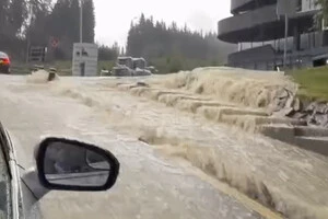 Прикарпаття накрила потужна негода