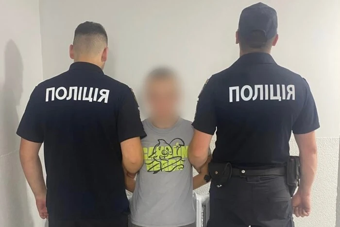 На Закарпатті 16-річний підліток за кермом авто врізався в мотоцикл, яким керував 10-річний хлопчик
