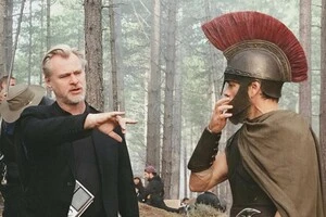 Крістофер Нолан керує під час знімань фільму «Одіссея»