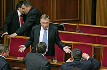 Рада погрязла в антикоррупции