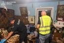 На Прикарпатті чоловік ледь не вбив власного сина через межі городу
