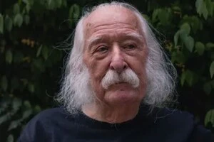 У липні 2025 року народний художник України Іван Марчук оскаржив у суді передачу групі осіб прав на свої картини на 100 років